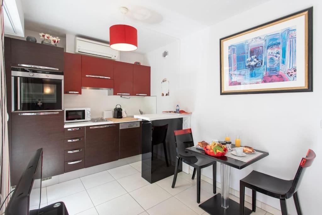 L18 Central Parking Terrace Ac 10Mins Walk To Beaches 尼斯 外观 照片